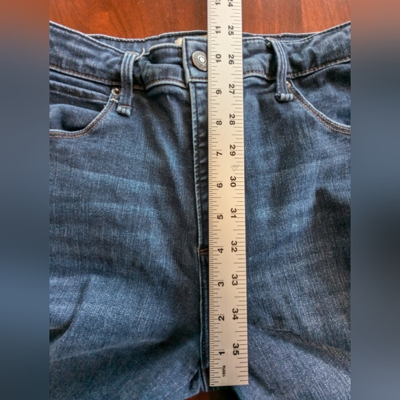 Abercrombie &  Fitch Super Skinny High Rise Jean, size 8R (29), dark wash - Picture 7 of 11